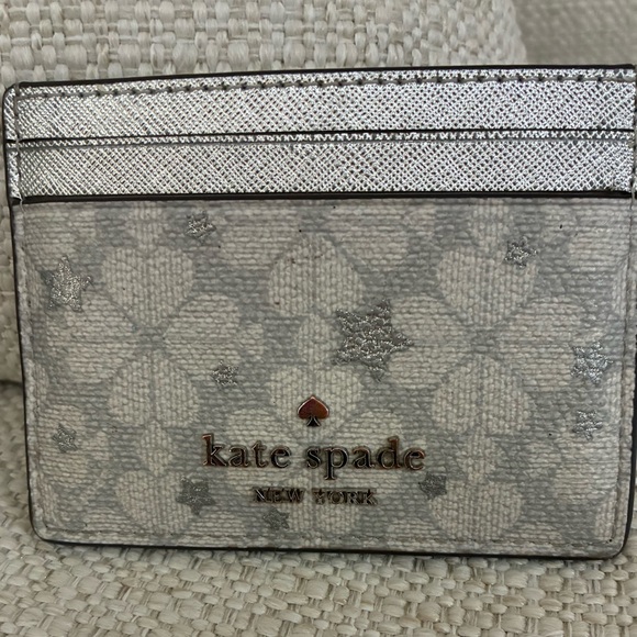 Kate Spade NWOT silver &Cream  Card Holder with Logo - Picture 9 of 13